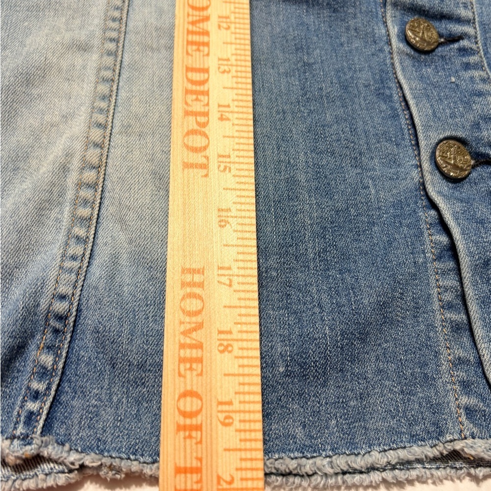 McGuire Denim Classic Blue A-Line Skirt with Metal Buttons. Patch Pockets. USA - Picture 10 of 11